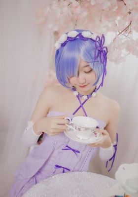 韩国电影贪婪欲望之岛_720日本电影免费